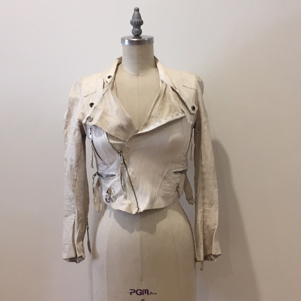 WHITE LEATHER cropped jacket